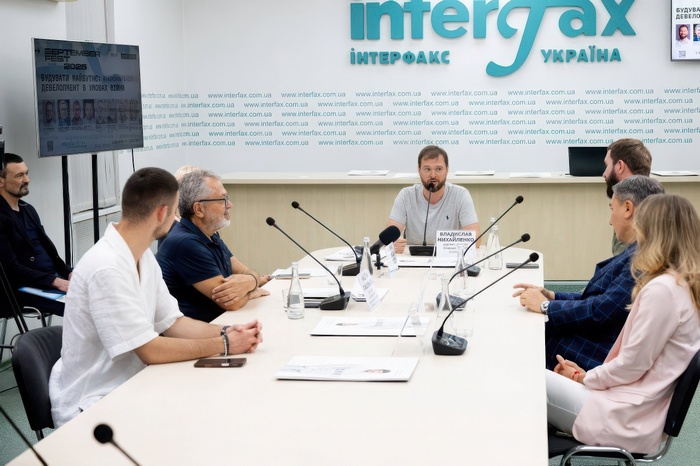 «Будувати майбутнє: Development в умовах війни» у «Інтерфакс-Україна»