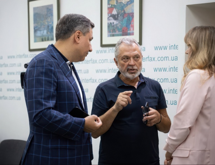 «Будувати майбутнє: Development в умовах війни» - неформальне спілкування